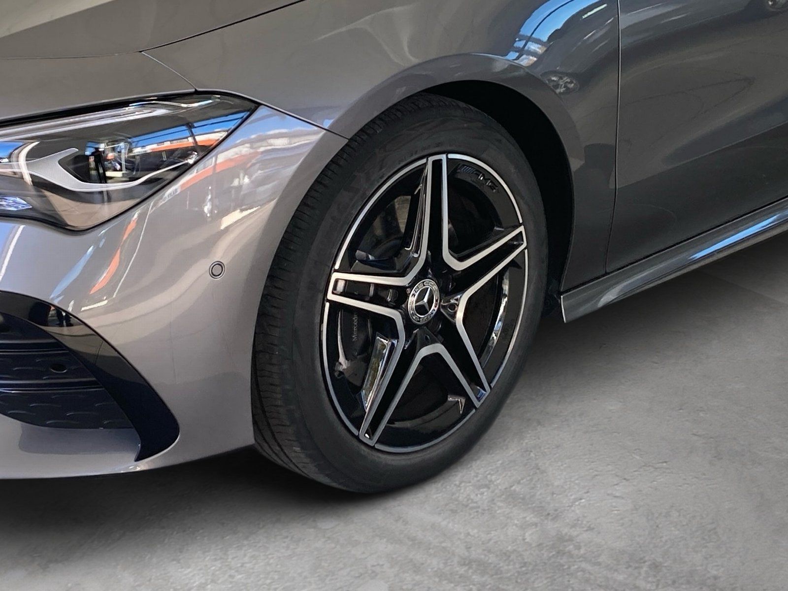 Fahrzeugabbildung Mercedes-Benz CLA 200 AMG*Pano*Burmester*Distr*360*Night*Totw*