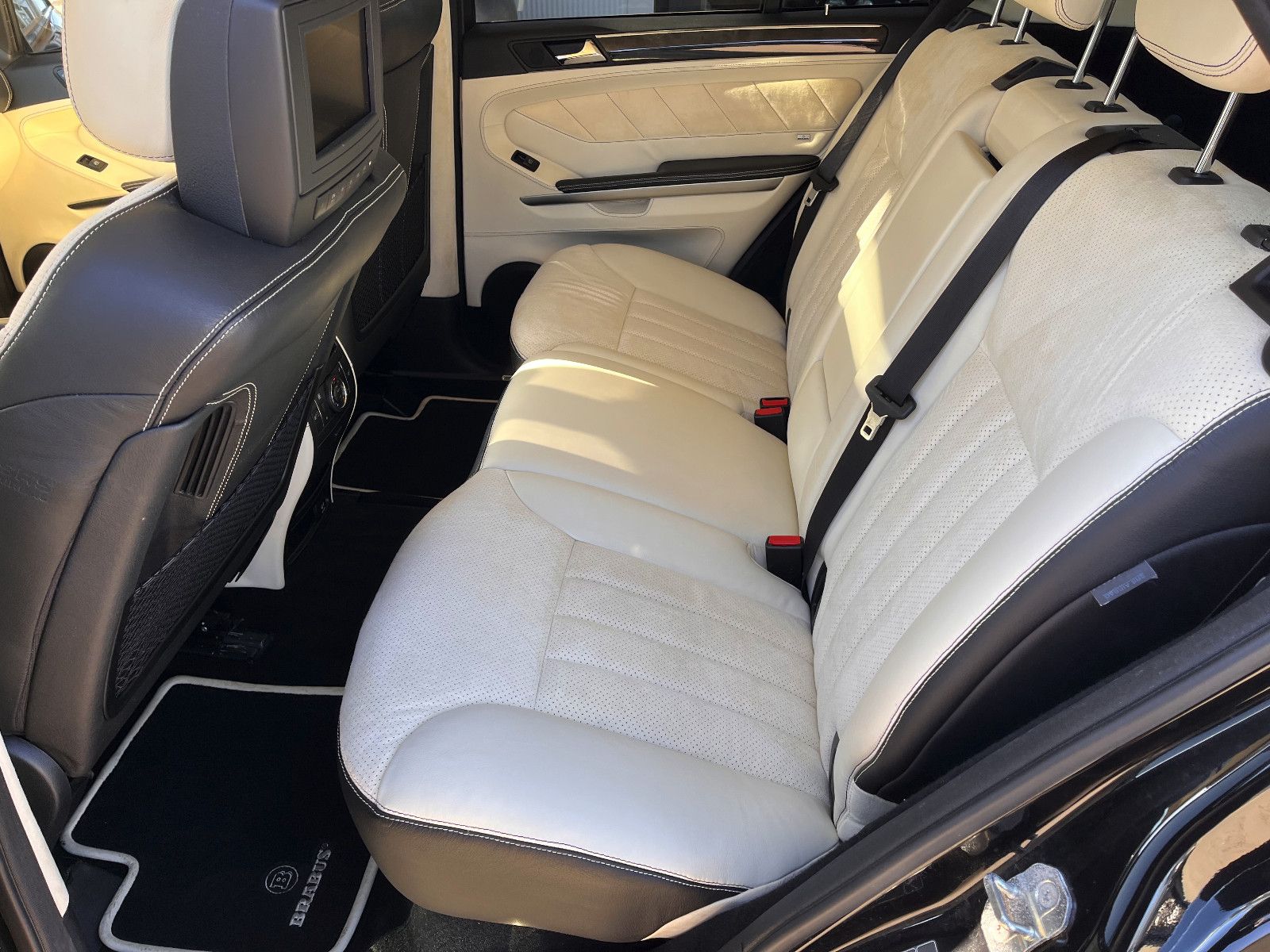 Fahrzeugabbildung Mercedes-Benz ML 420  CDI  Brabus Umbau
