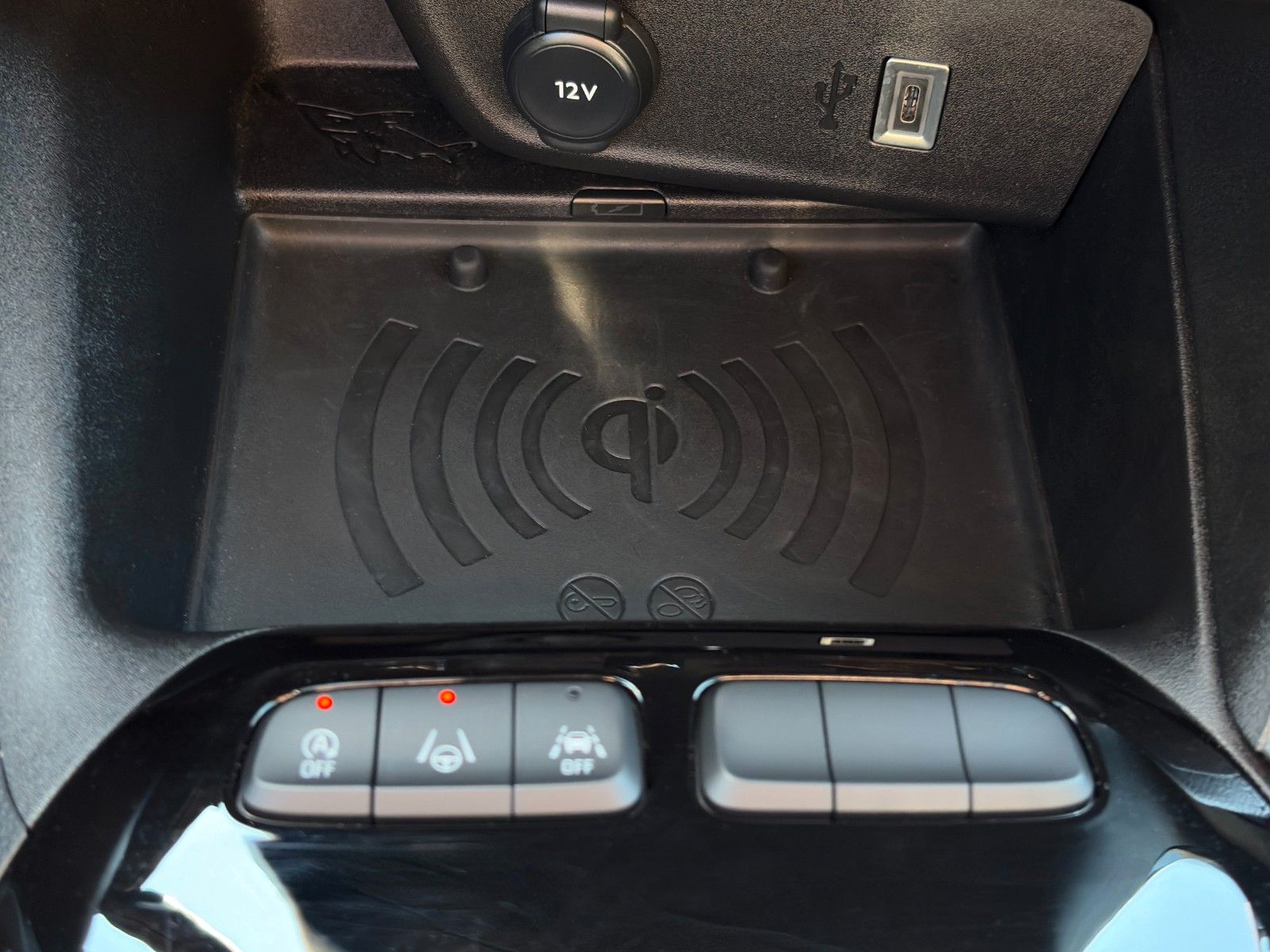 Fahrzeugabbildung Opel Corsa F GS 1.2 Turbo LED CAM PDC LHZ SHZ CarPlay