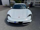 Porsche Taycan 2 Jahre Porsche Garantie inkl. - Porsche Taycan von privat