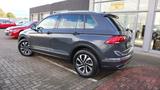 Volkswagen Tiguan Active ACC-LED-SHZ-NAVI-AHK-1.HAND - Volkswagen Tiguan: Active