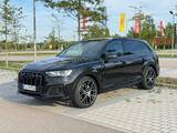 Audi Q7 55 TFSI, S line, ALL BLACK, TOP-Zustand - gebrauchte Audi Q7 aus dem Jahr 2023