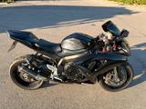 Suzuki Gepflegte GSX-R 600  aus 09/2012 - SUZUKI GSX R