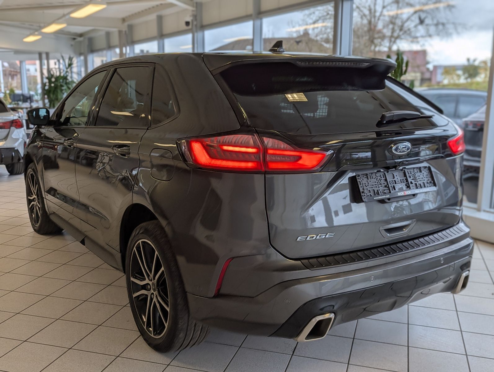 FORD Edge ST-Line 4x4 Pano Standheizung B&O AHK - Image 5