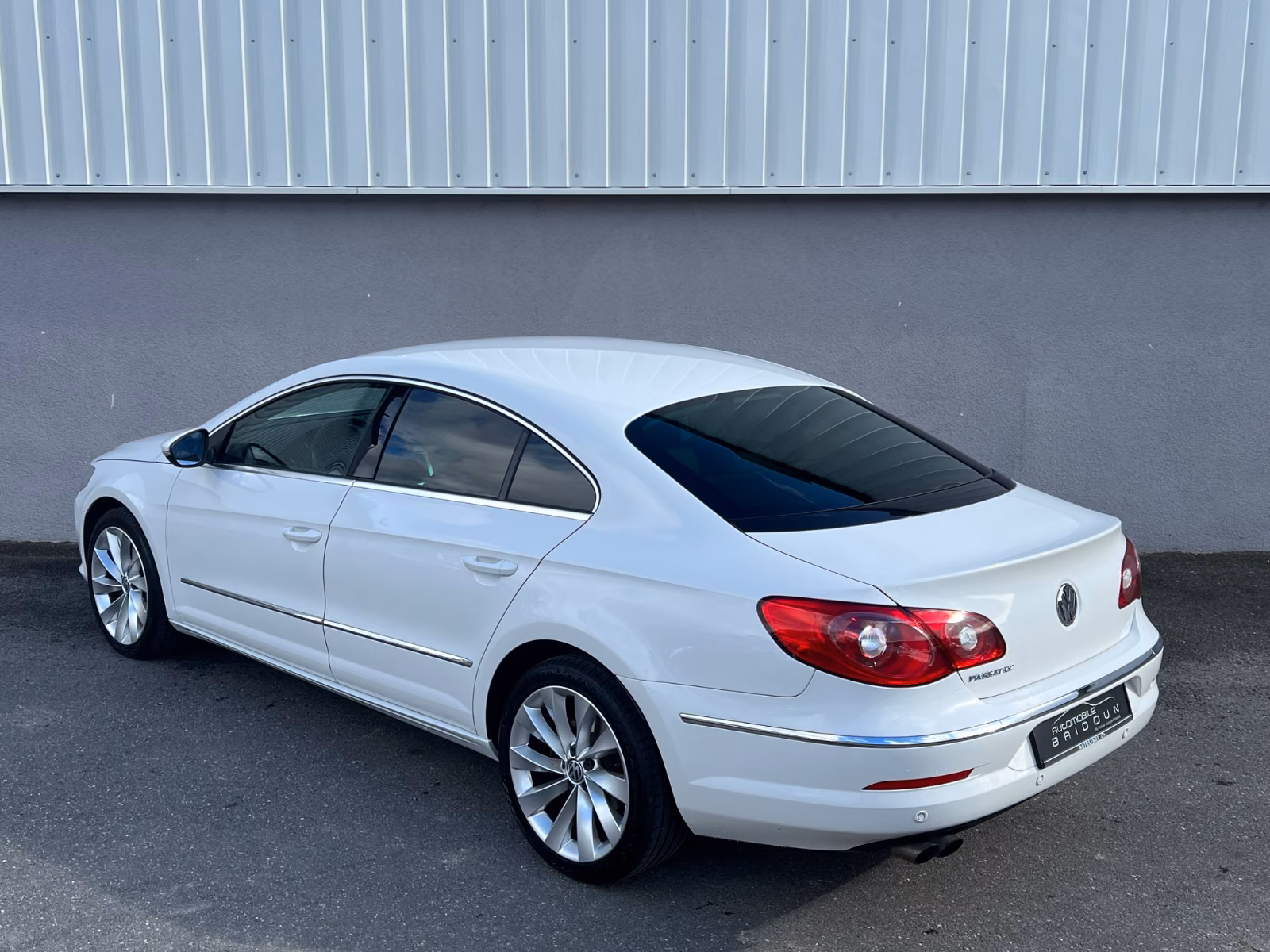 Volkswagen Passat CC 2.0 TDI 170 ch DSG • Cuir Nappa • Bi-Xénon • Park Assist • 18"