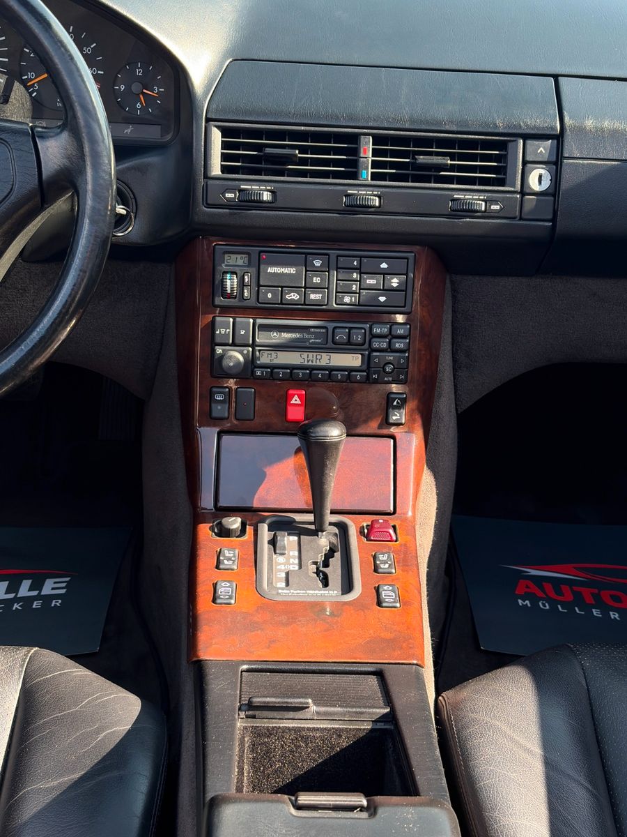 Fahrzeugabbildung Mercedes-Benz SL 320 R129 Cabrio Autom. AMG unfallfrei Note 2