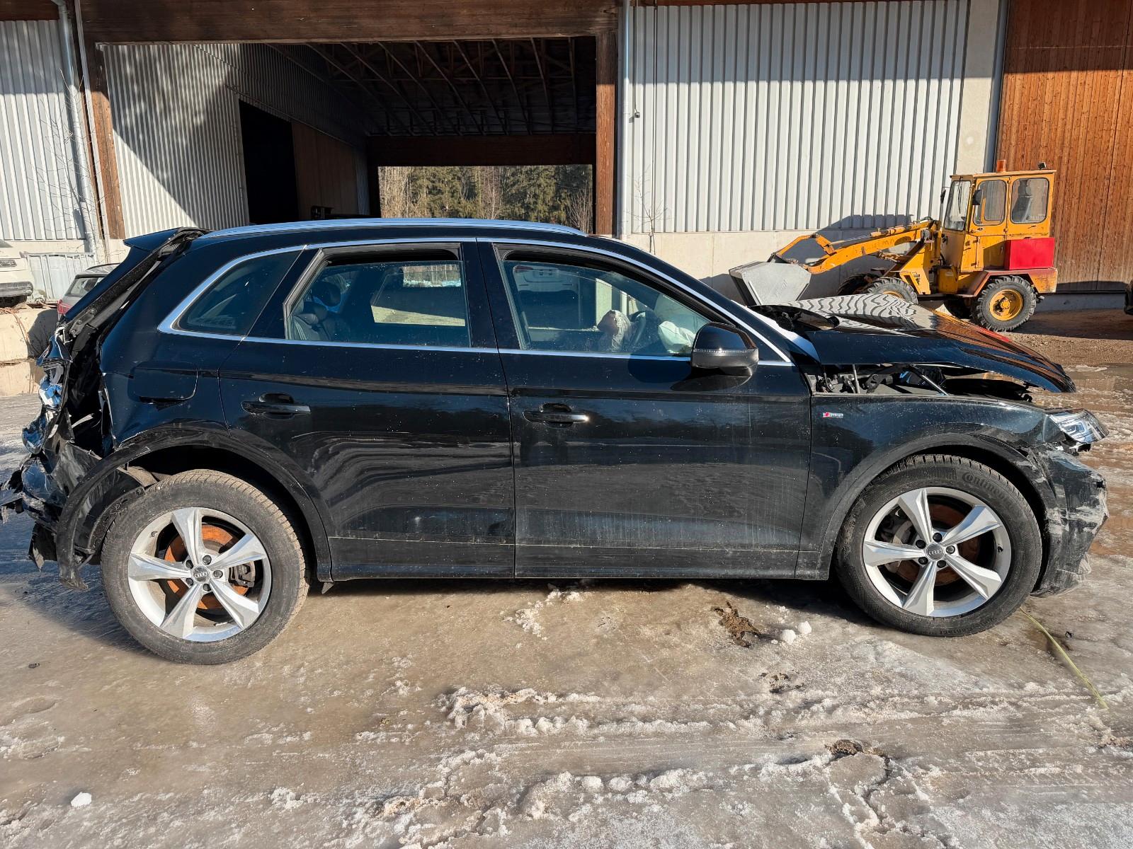 Audi Q5 quattro sport, 99000 KM, S-LINE!!!!