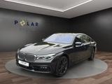 BMW 750i xDrive*StHeiz*B&W*Head-Up*Schiebedach*Laser - graue BMW 750