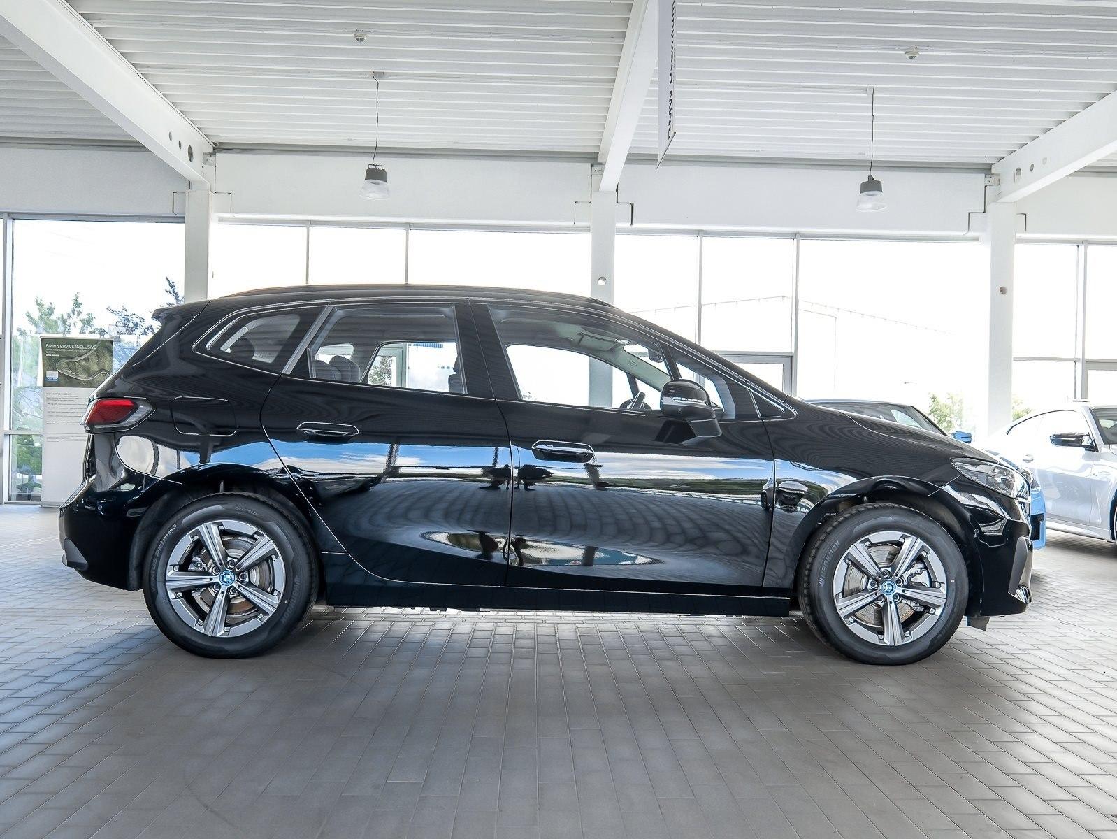 BMW 230e xDrive ActiveTourer AHK HeadUp 360 Grad ACC