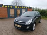 Hyundai i20 1,4+Teilleder+Klimaaut+SZH+4EFH+M&S+Garantie - Hyundai Gebrauchtwagen von 2009