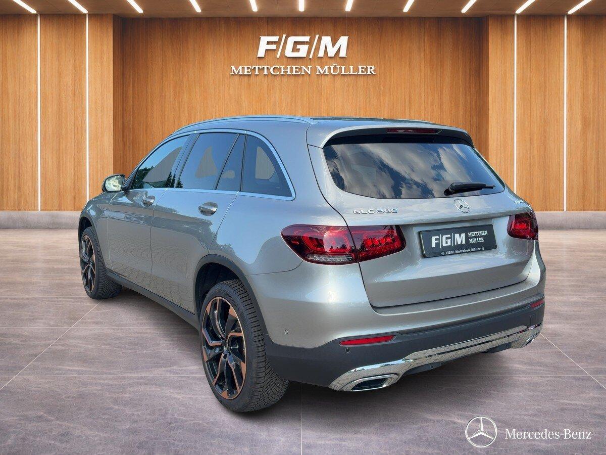 Mercedes-Benz GLC 300 4M EXCLUSIVE+OFFROAD+LED+AHK+EL.HECKKLAP