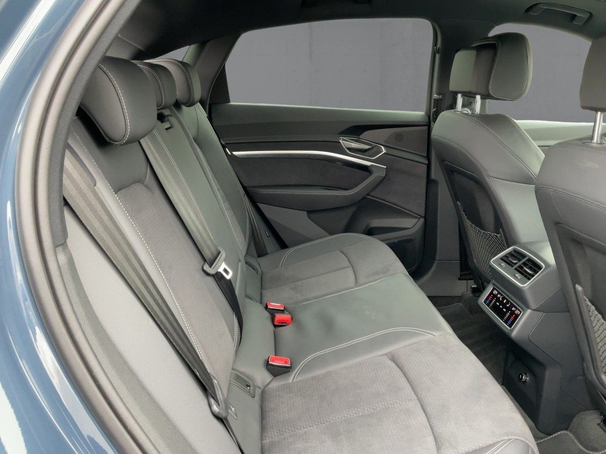 Audi Q8 e-tron - Bild 13