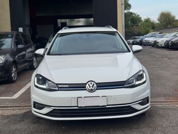 Volkswagen Golf - 5