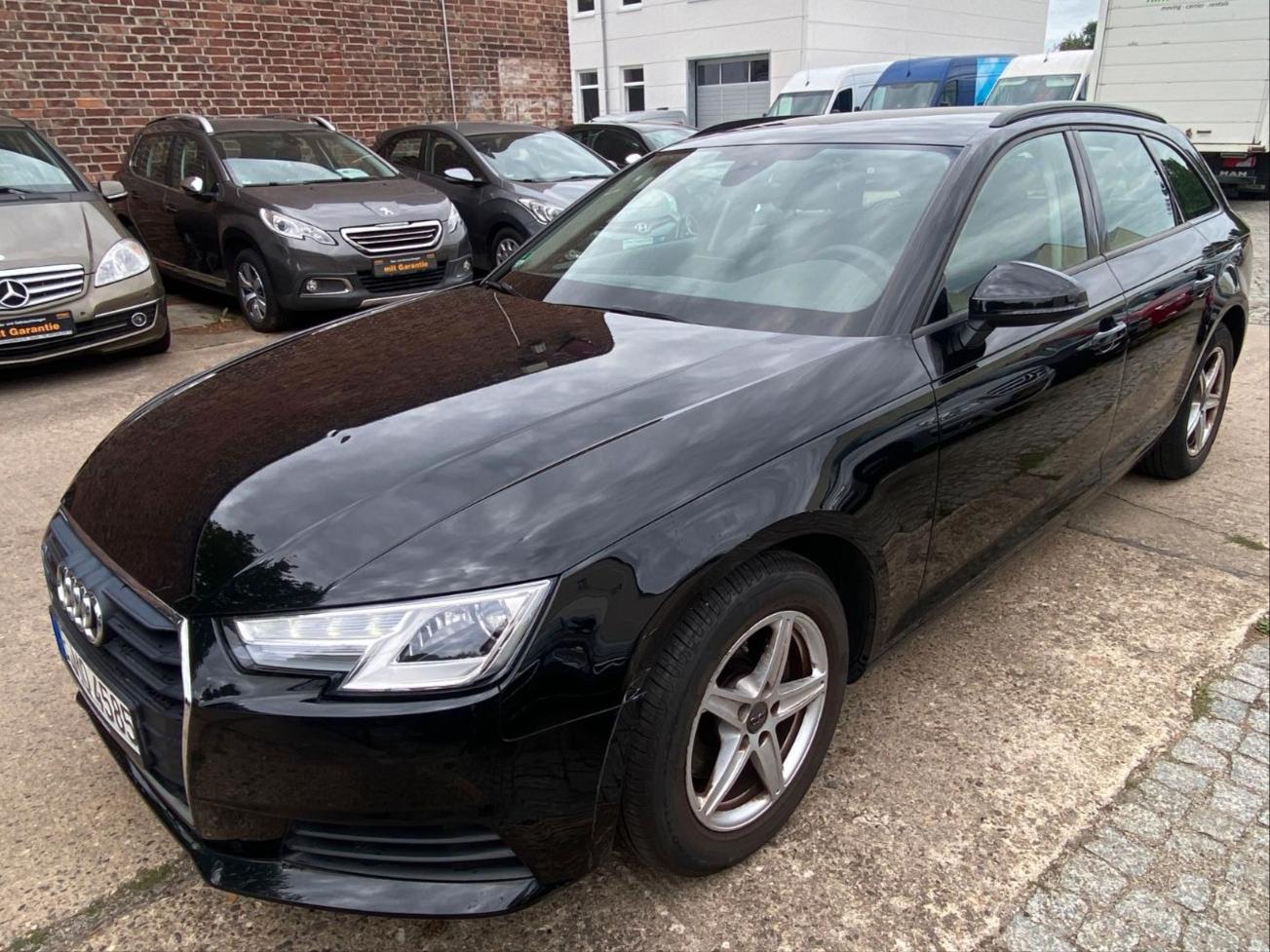 Audi A4 Avant Navi+Winterräder+1. Hand+PDC+Tempomat