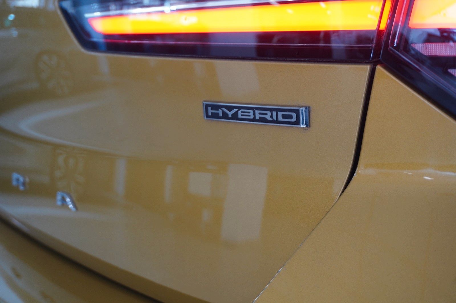 Fahrzeugabbildung Opel Astra L Lim. 1.6 HYBRID ELEGANCE NAVI/LED/SH/AHK