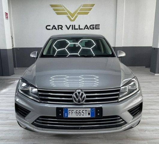 VW Volkswagen Touareg 3.0 TDI 262 CV tip. BlueMotio