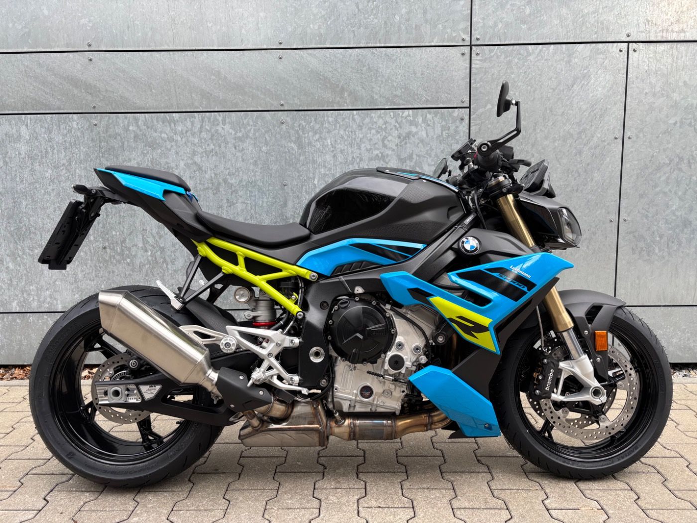 Fahrzeugabbildung BMW S 1000 R Style Sport 2 Pakete