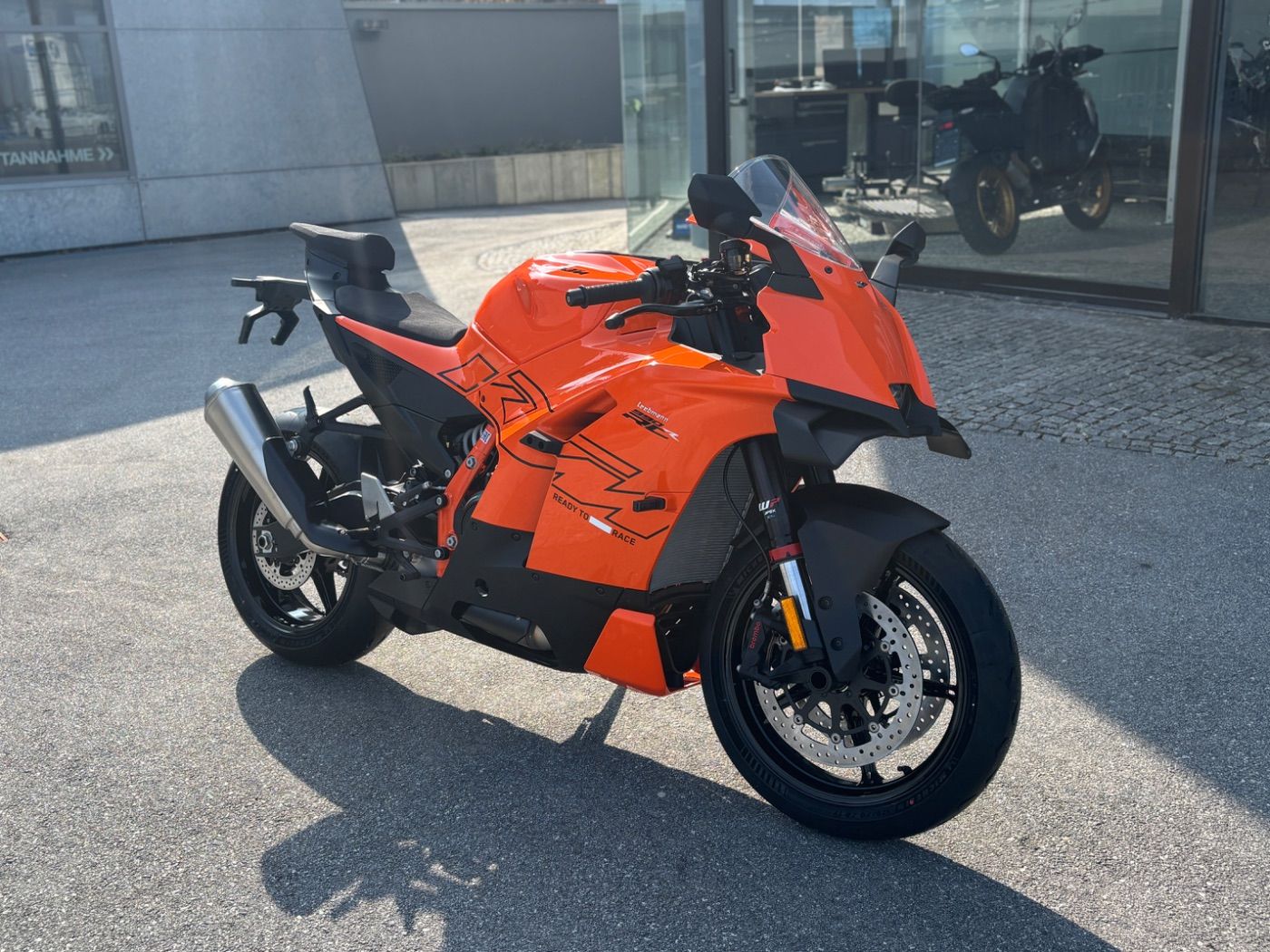 Fahrzeugabbildung KTM 990 RC R 48 Monate Garantie Modell 2026, beide F