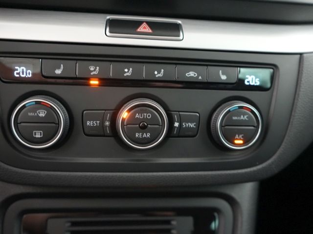 Sharan COMFORTLINE TDI DSG 7-SITZER+NAVI+SITZHEI