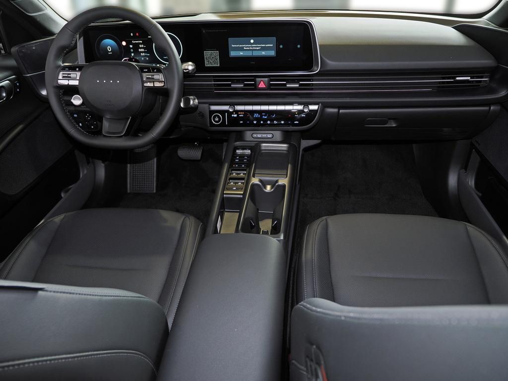 Fahrzeugabbildung Hyundai IONIQ 6 EV FL UNIQ Glas-Schiebedach