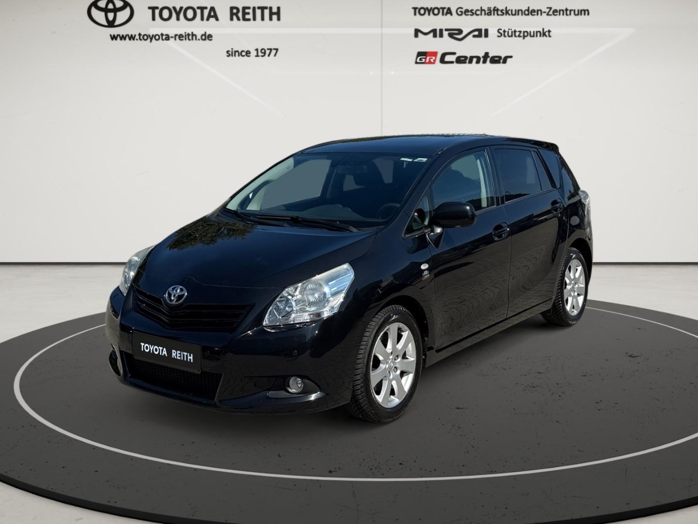 Toyota Verso Executive 7-Sitzer El. Panodach Xenon Ambi