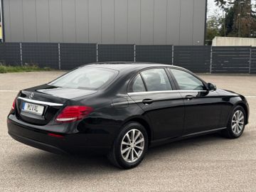 Mercedes E 200 - 7