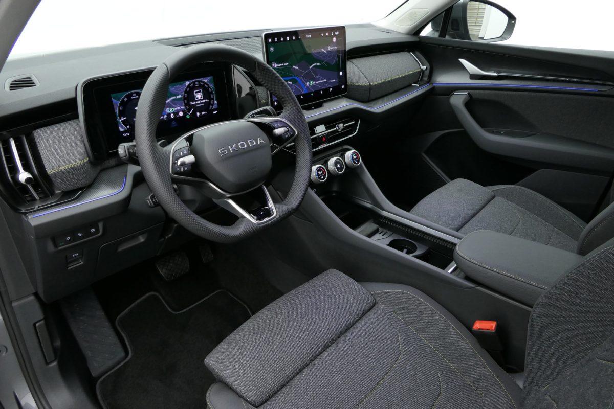 Skoda Kodiaq 1.5 TSI DSG+7SITZ+STANDHZ+CAM+MATRIX+NAV+
