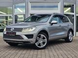 Volkswagen Touareg V6 TDI Terrain Tech Luftf. SHZ LHZ KAM. - silberne Volkswagen Touareg