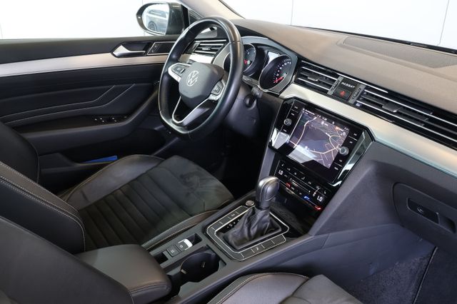 Volkswagen Passat 2.0 TDI Elegance ACC+KAM+MATRIX+AHK