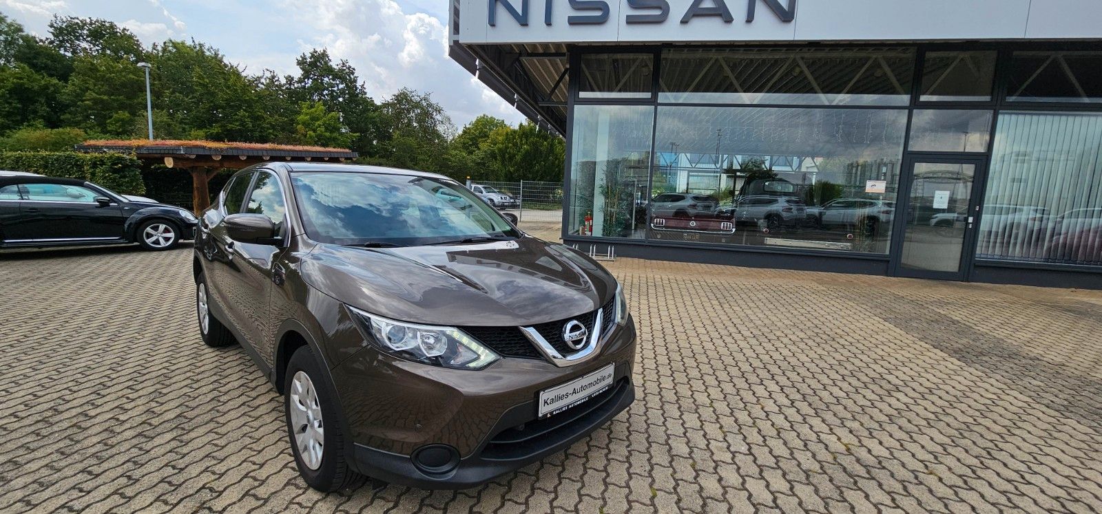 Fahrzeugabbildung Nissan Qashqai 1.2 DIG-T Xtronic Acenta