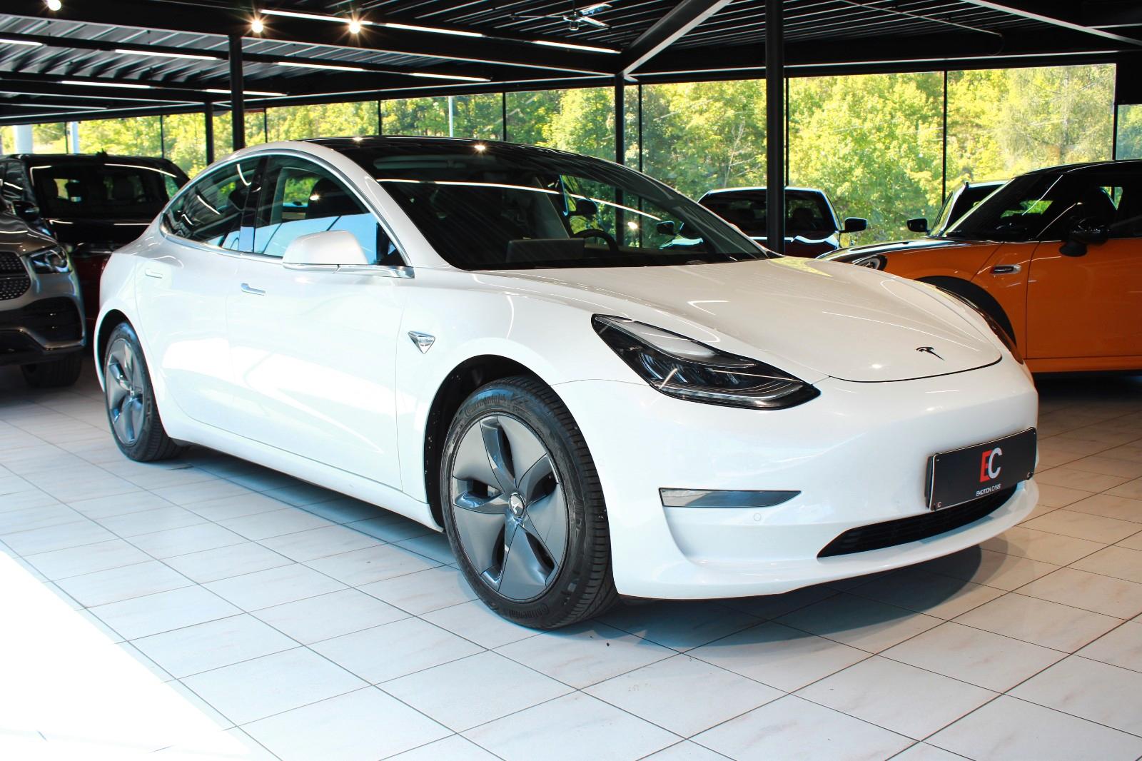 Tesla Model 3 Long Range Dual AWD