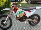 KTM 350 F Sixdays - KTM VON 251 BIS 500 CCM
