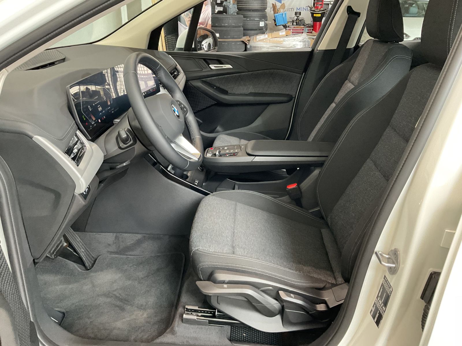 BMW 220 Active Tourer - Bild 7