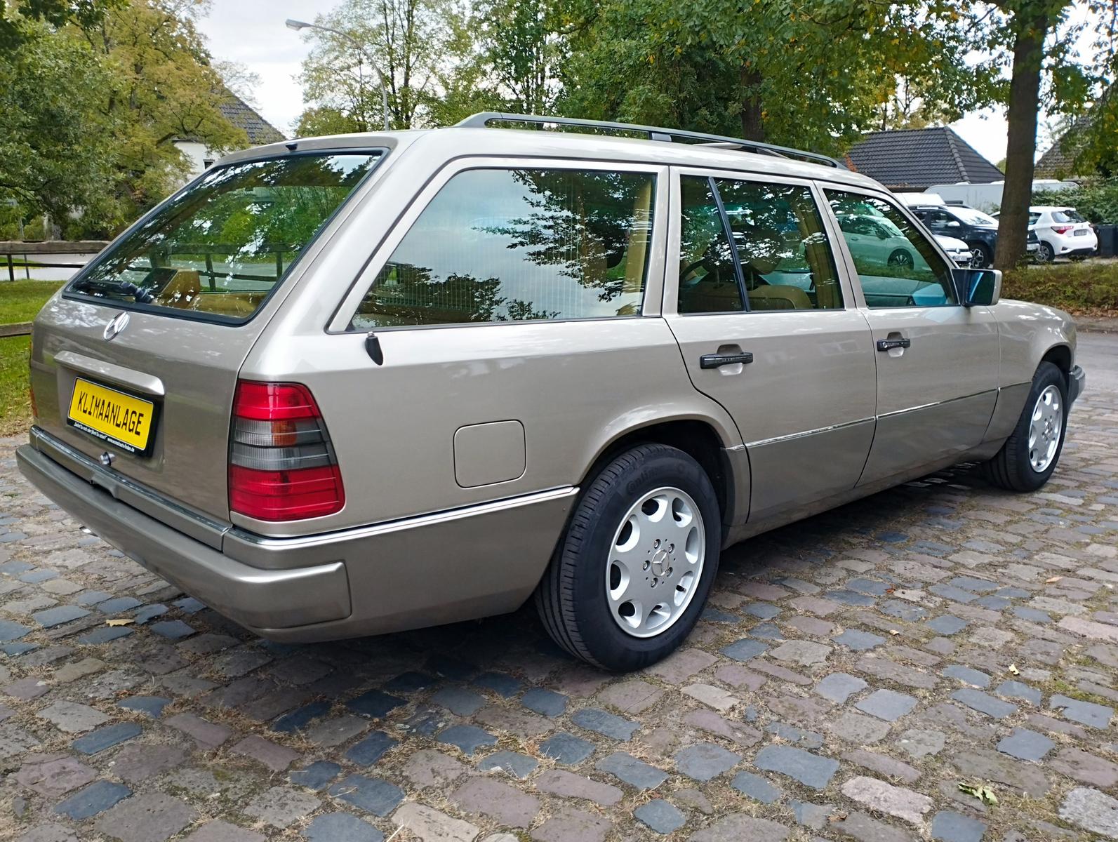 Mercedes-Benz 230 TE mit KLIMA,1.Hand exzellenter Zustand!
