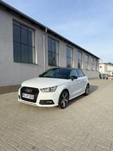 Audi A1 1.0 TFSI ultra sport Sportback sport - Audi A1 in Kassel