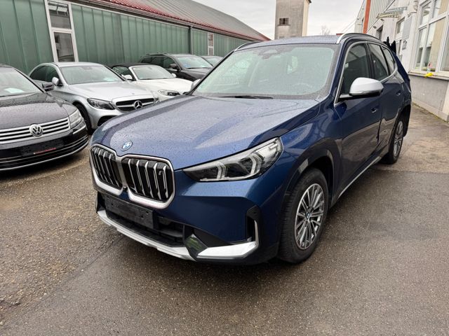 BMW iX1 Baureihe iX1 30 xDrive xLine