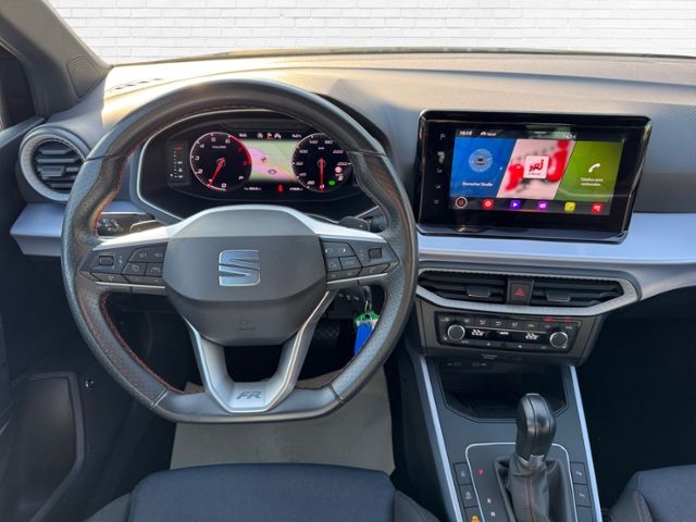 Fahrzeugabbildung SEAT Arona FR 1.5 TSI DSG Tiptronic KLIMA LED NAVI LE