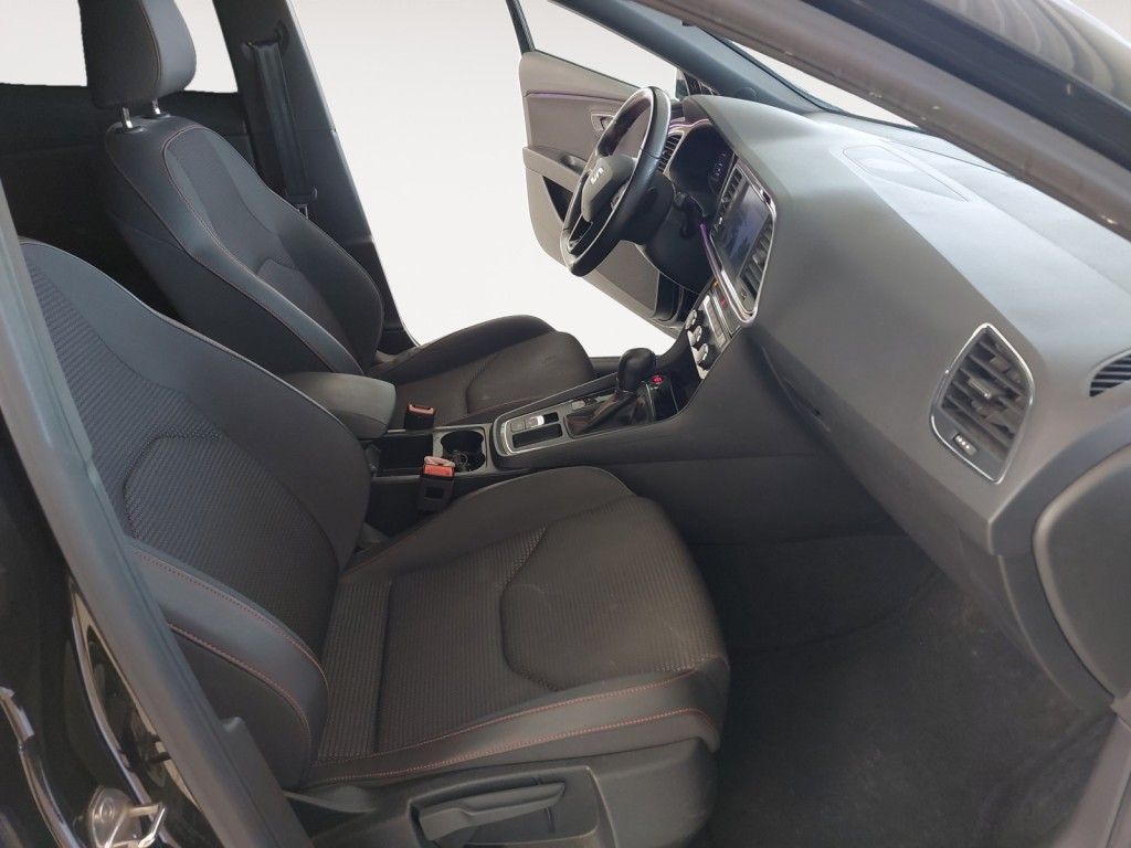 Fahrzeugabbildung SEAT Leon ST 2.0 TSI DSG FR Navi LED