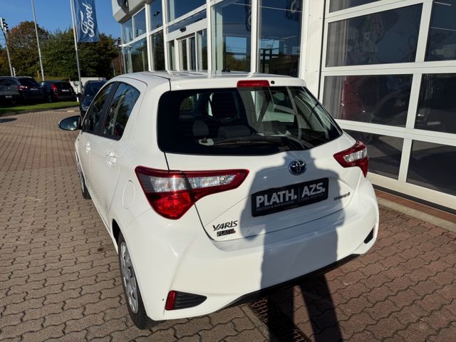Toyota Yaris Hybrid 5 türig Automatik