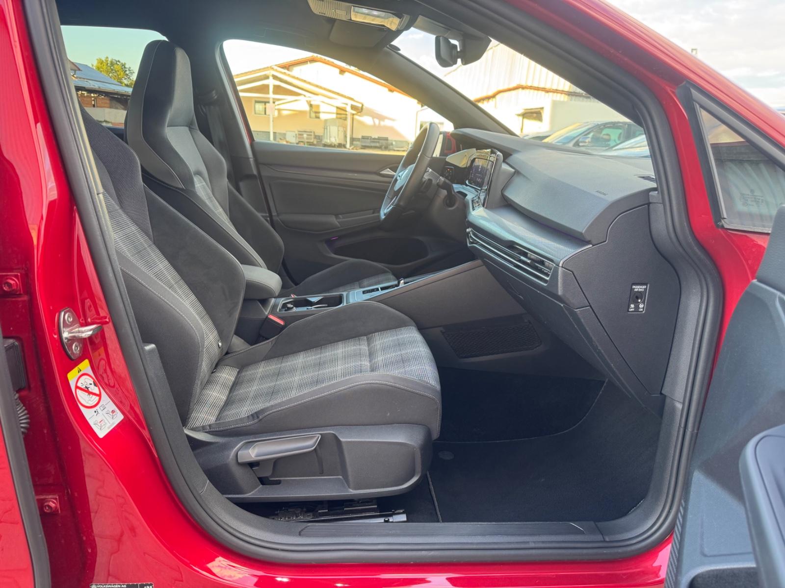 Volkswagen Golf VIII Lim. GTD Standheizung LED 19 Zoll, миниатюра 10
