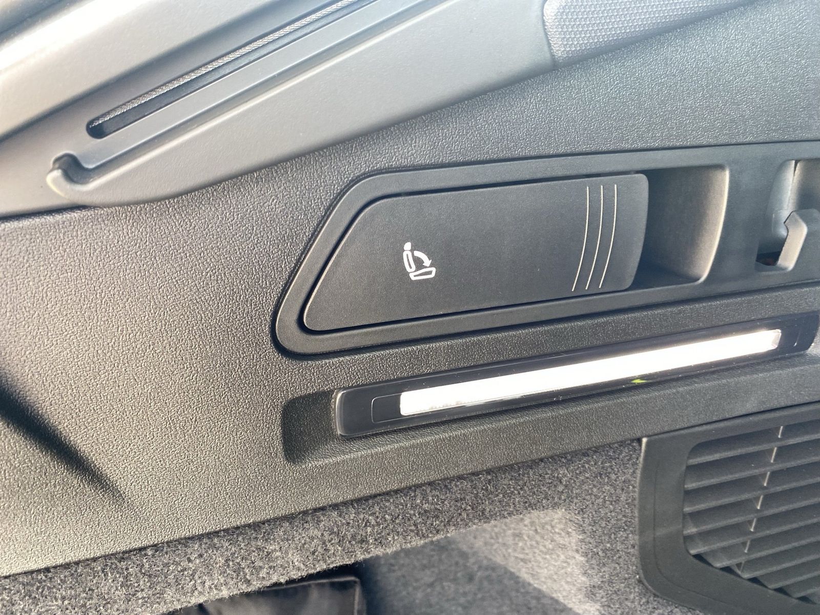 Audi A6 - Bild 14