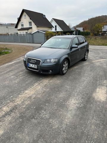 Audi A3 SLine 2.0 TDI Automatik. Standheizung