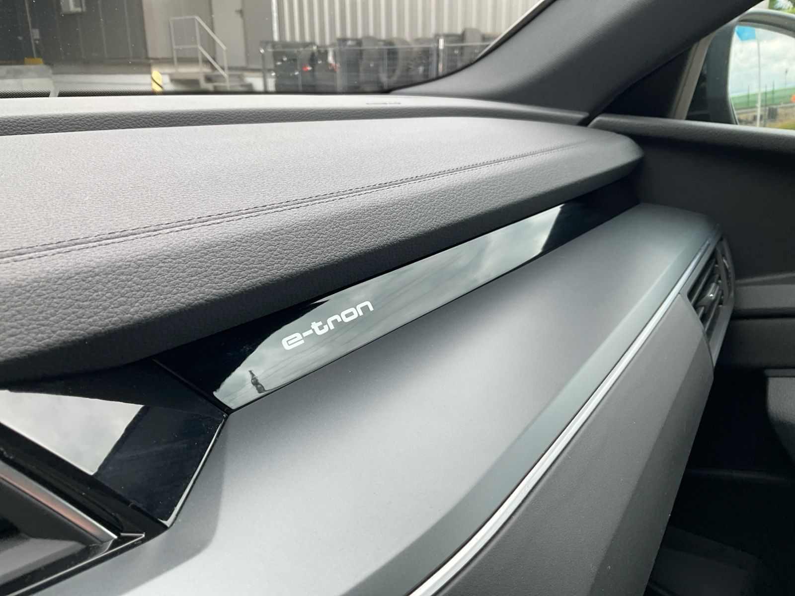 Audi e-tron - Bild 25