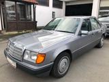 Mercedes-Benz E 260 Lim. AUT. W124 - Schiebedach - Mercedes-Benz E 260 Gebrauchtwagen