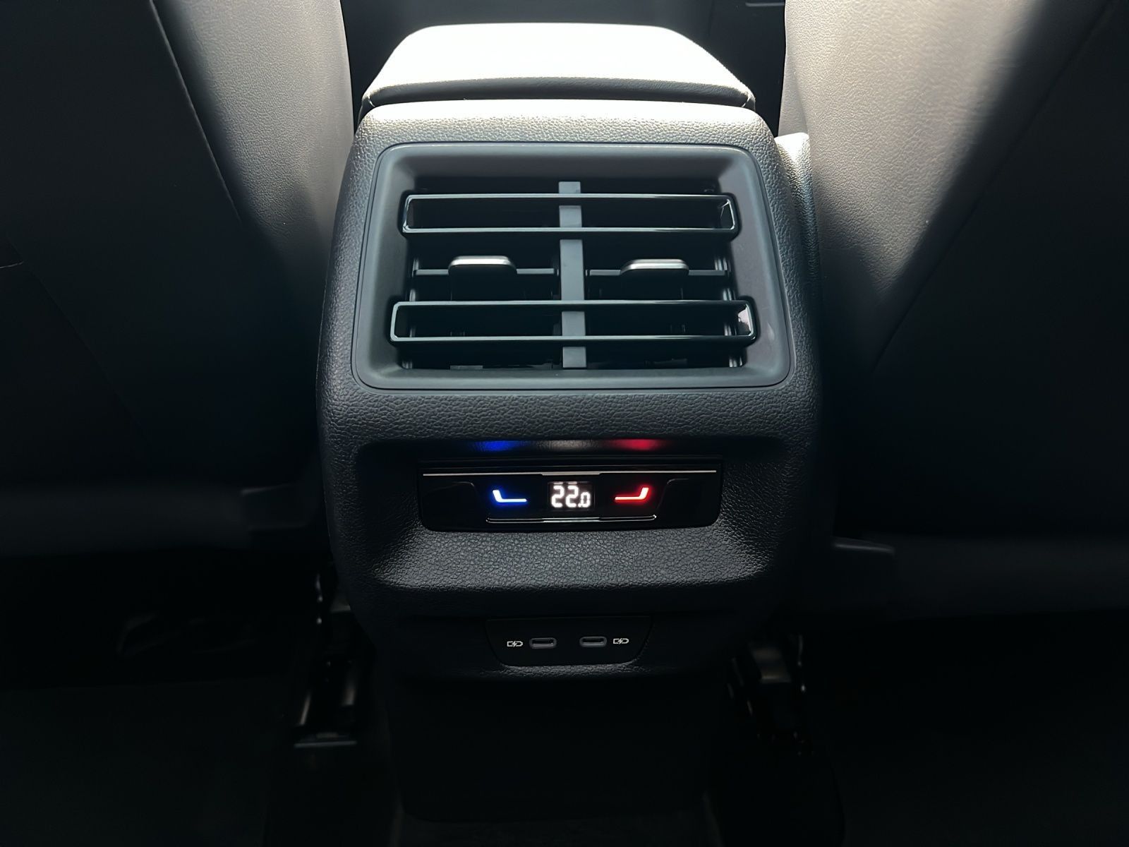 Tiguan Goal 2.0 TDI DSG AHK*Pano*ACC