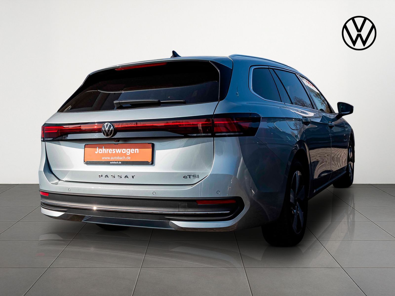 Volkswagen Passat Variant Business 1.5 eTSI DSG Navi LED AC imagem 3