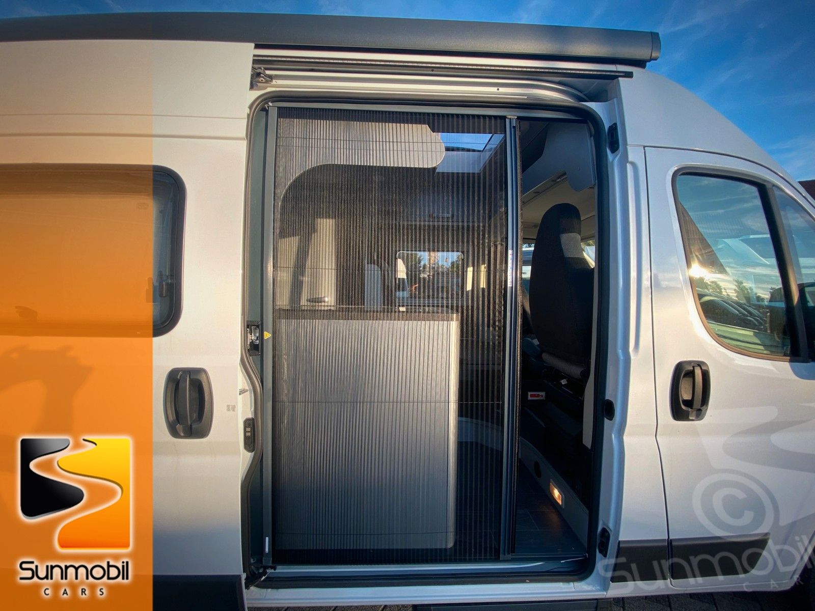 Fahrzeugabbildung Weinsberg CaraTour 600 ME Automatik 140 PS Seitz