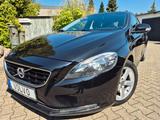 Volvo V40 D2 Momentum TÜV NEU - Volvo V40: D2 Momentum