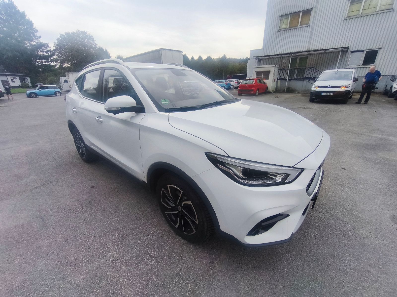 MG ZS