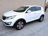 Kia Sportage 1.7 CRDI VGT 2WD Cool - Kia aus 2014 mit Diesel-Antrieb: Kombi